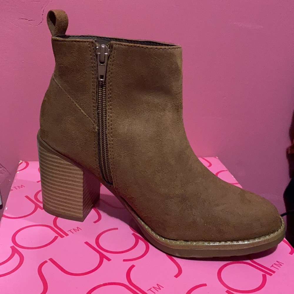 Booties - Picture 3 of 3